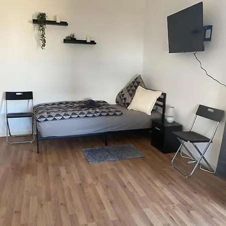 Terrassenwohnung Für 2 Im Herzen Andernachs Andernach