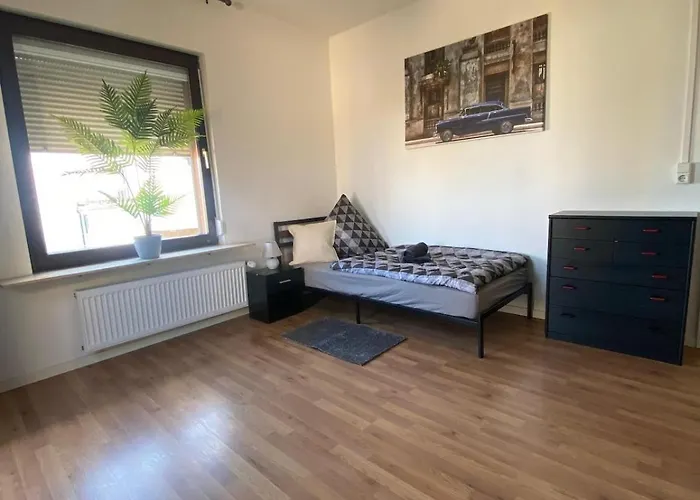 Apartment Terrassenwohnung Fuer 2 Im Herzen Andernachs